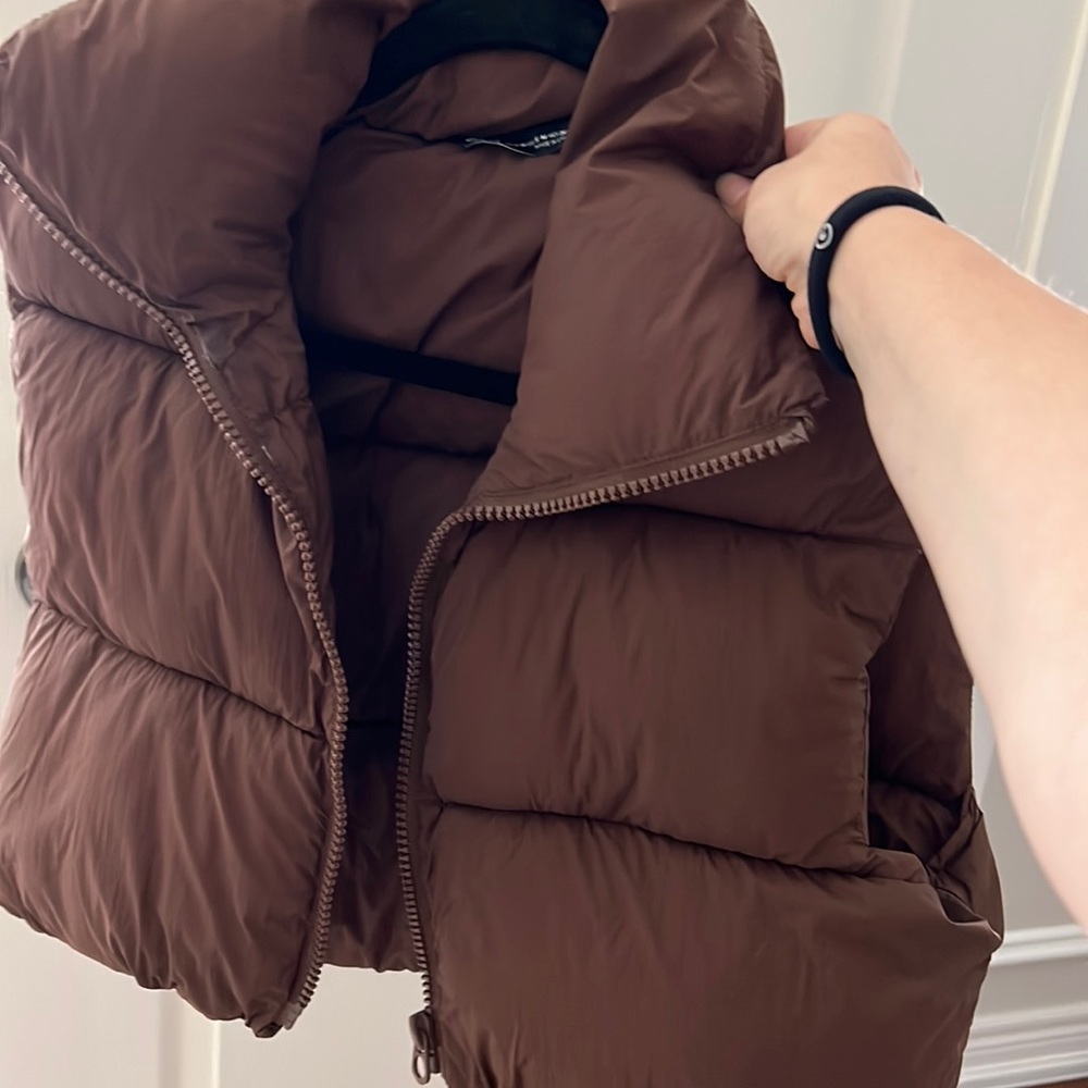 Zara brown cropped vest
